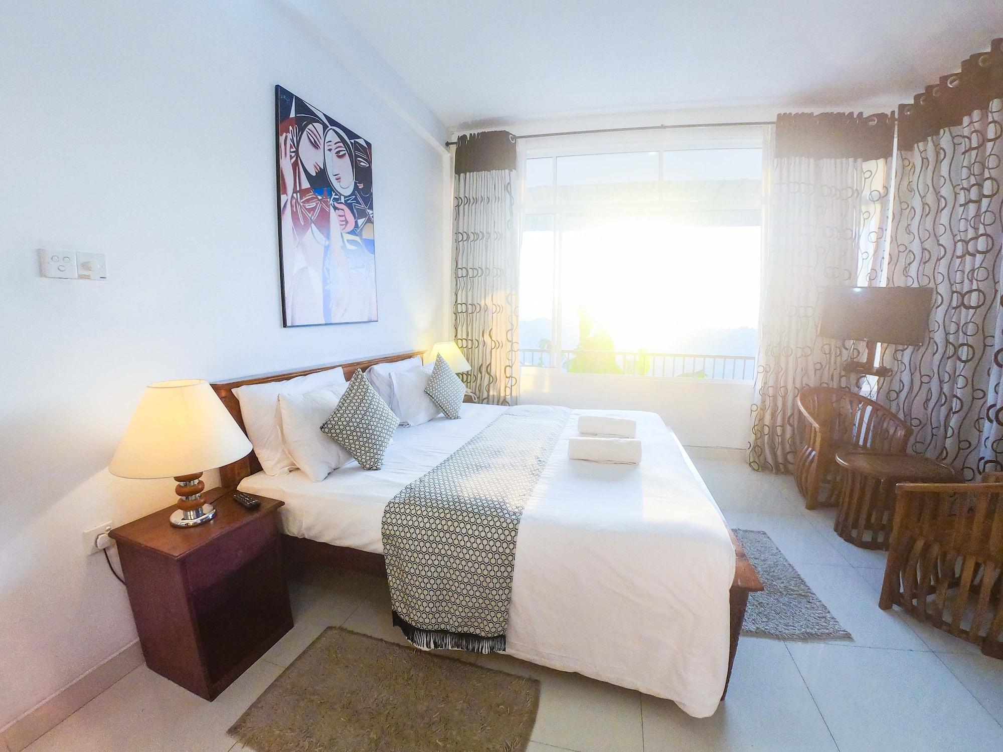 Romance Hills Hotel Kandy Bagian luar foto