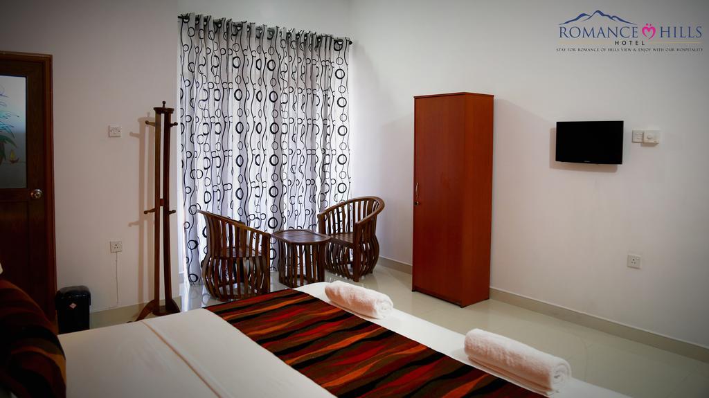 Romance Hills Hotel Kandy Bagian luar foto